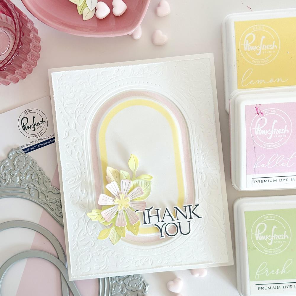 PINKFRESH PRESSPLATE DAINTY FLORAL FRAME